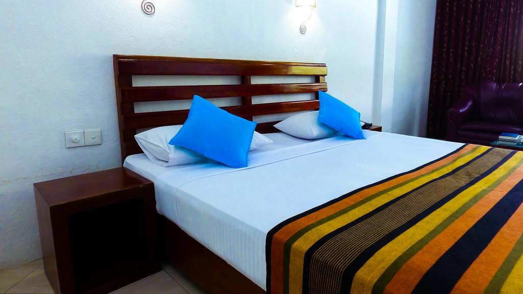 Lavendish Beach Resort Unawatuna Eksteriør billede
