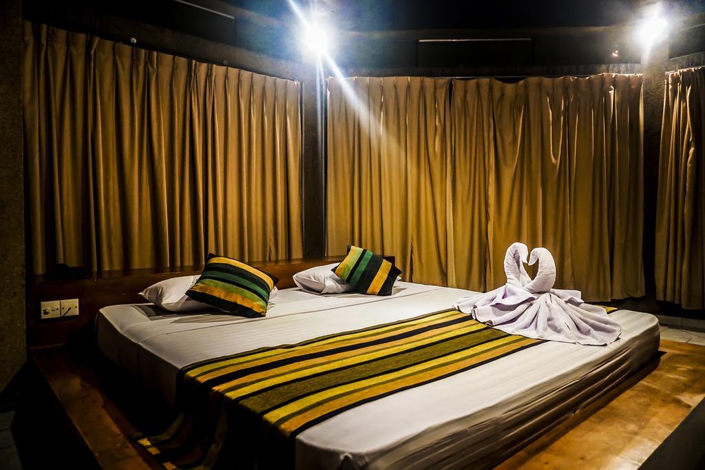 Lavendish Beach Resort Unawatuna Eksteriør billede