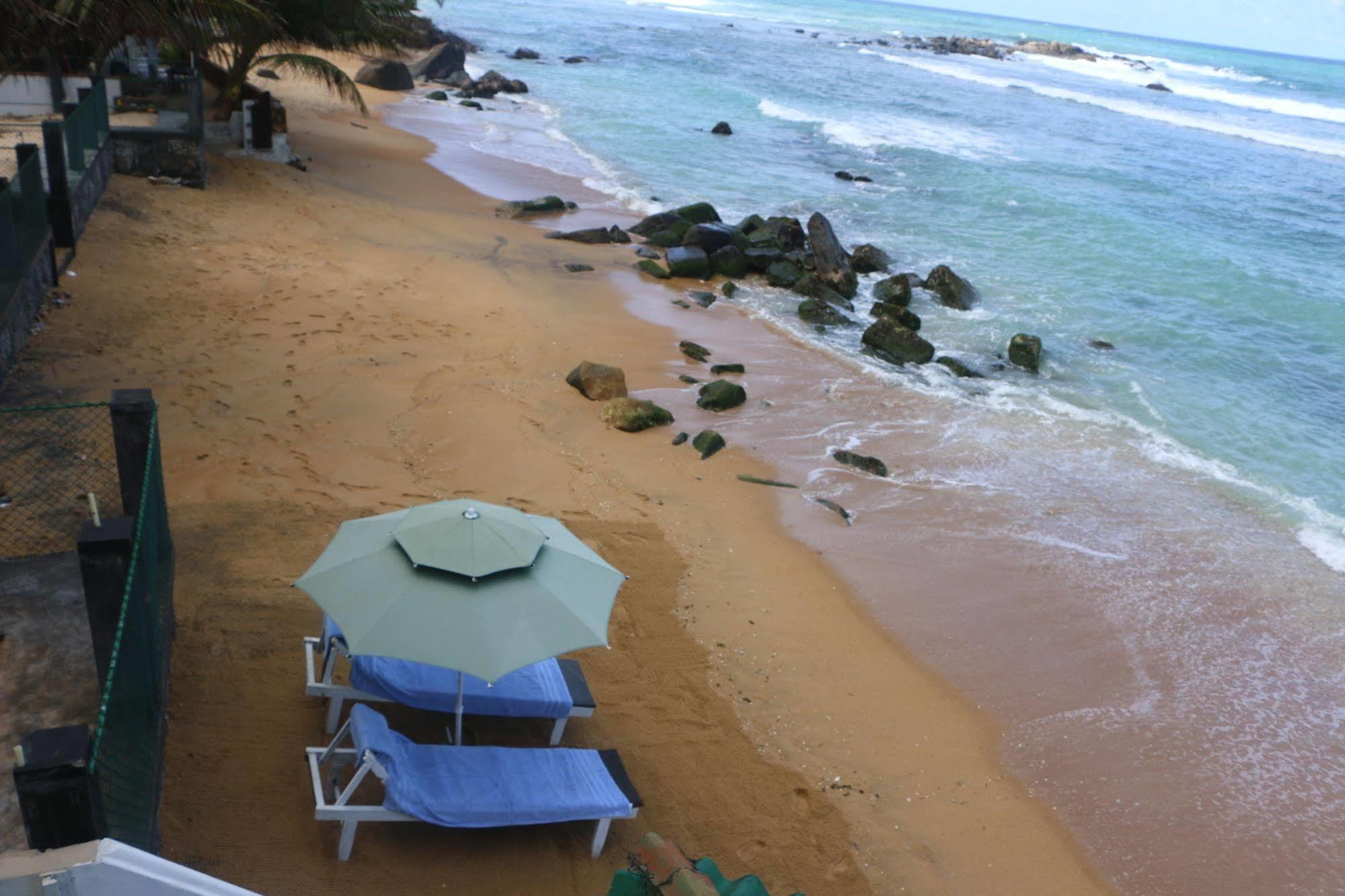 Lavendish Beach Resort Unawatuna Eksteriør billede