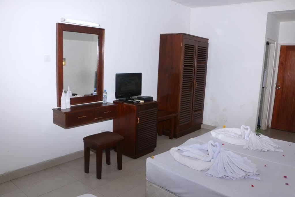 Lavendish Beach Resort Unawatuna Eksteriør billede