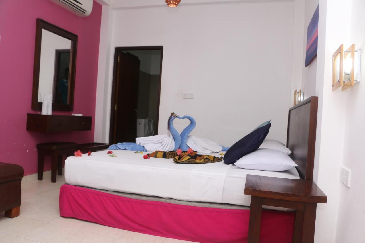 Lavendish Beach Resort Unawatuna Eksteriør billede