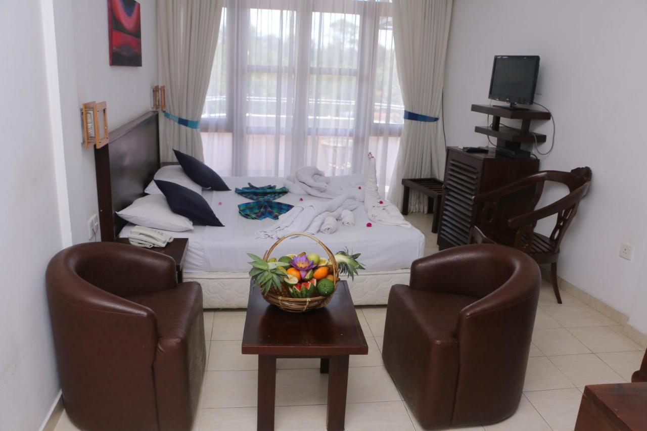 Lavendish Beach Resort Unawatuna Eksteriør billede